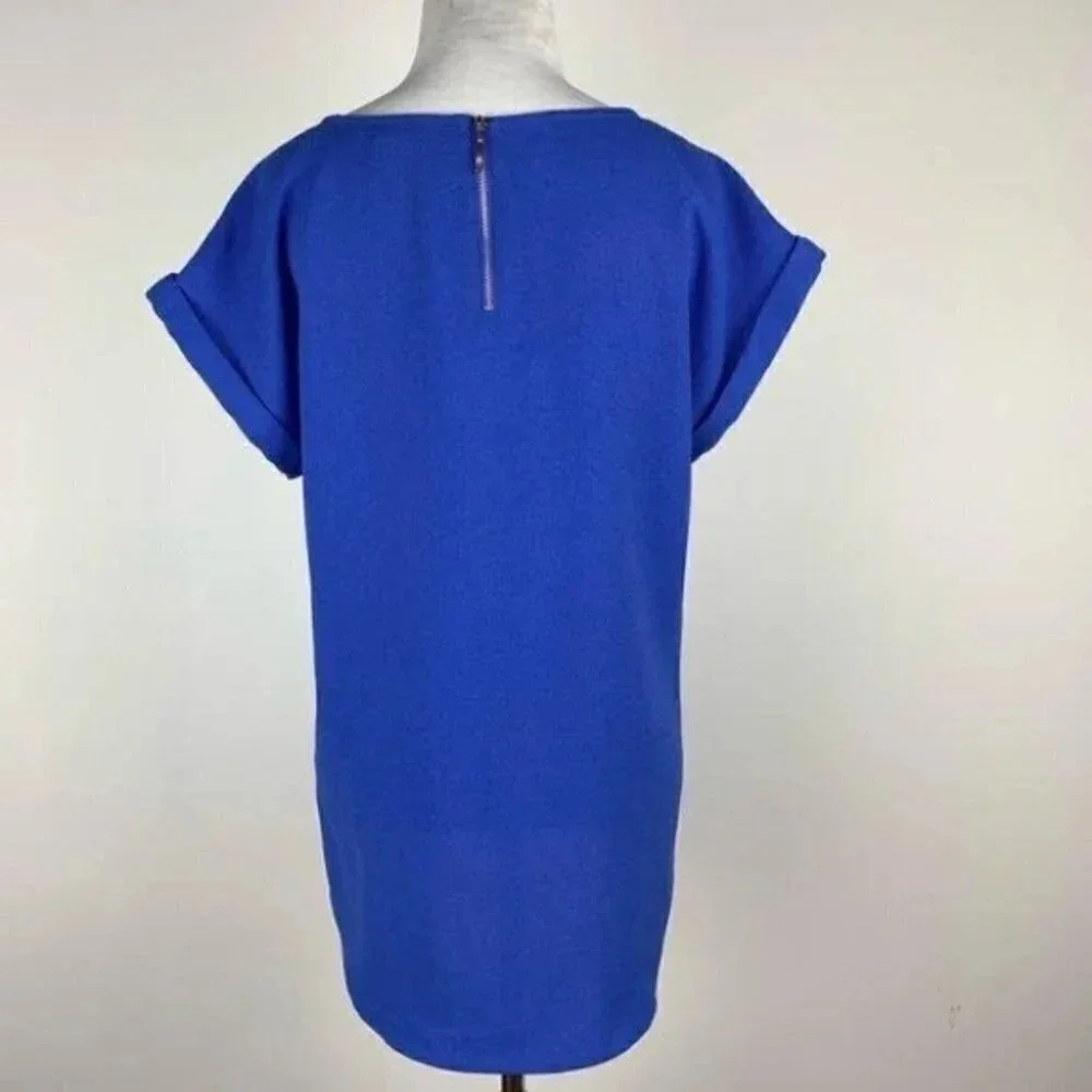 Express top size M Blue short sleeve lightweight